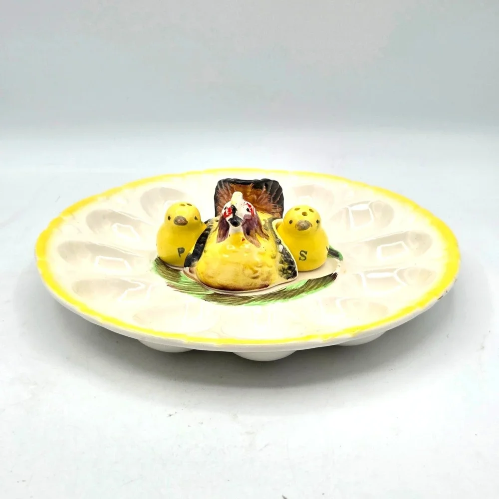 Vintage 1950's Deviled Egg Plate Chicken Baby‎ Chicks Salt Pepper Japan Ceramic